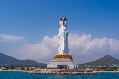 A Buddism godness Guanyin Bodhisattva of Hainan Sanya South China Sea (llee_wu)  [flickr.com]  CC BY-ND 
Informazioni sulla licenza disponibili sotto 'Prova delle fonti di immagine'