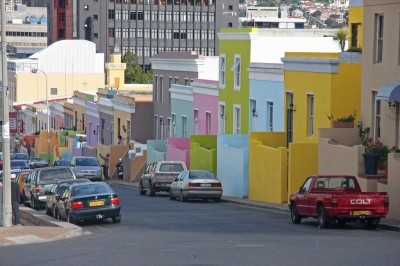 Bo-Kaap District (Malay Quarter) (Brian Snelson)  [flickr.com]  CC BY 
Informazioni sulla licenza disponibili sotto 'Prova delle fonti di immagine'