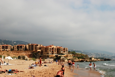 byblos beach (Karan Jain)  [flickr.com]  CC BY-SA 
Informazioni sulla licenza disponibili sotto 'Prova delle fonti di immagine'