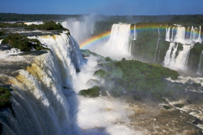 Cataratas do Iguacu (Nico Kaiser)  [flickr.com]  CC BY 
Informazioni sulla licenza disponibili sotto 'Prova delle fonti di immagine'