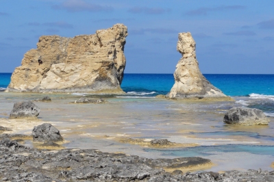 Cleopatra Beach Marsa Matrouh (DYKT Mohigan)  [flickr.com]  CC BY 
Informazioni sulla licenza disponibili sotto 'Prova delle fonti di immagine'