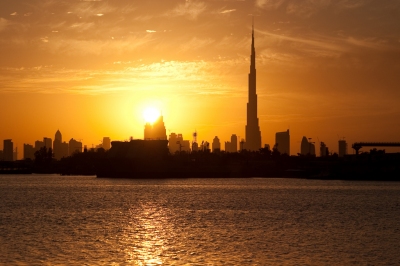 Dubai Sunset (the_dead_pixel)  [flickr.com]  CC BY 
Informazioni sulla licenza disponibili sotto 'Prova delle fonti di immagine'