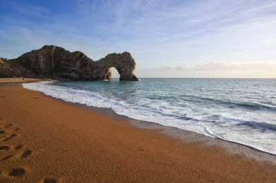 Durdle Door (Kosala Bandara)  [flickr.com]  CC BY 
Informazioni sulla licenza disponibili sotto 'Prova delle fonti di immagine'