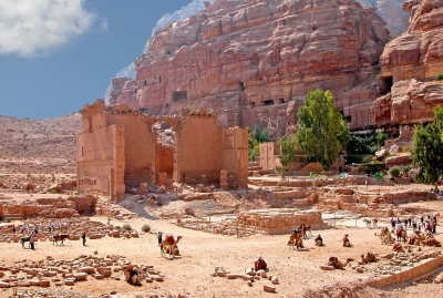 Jordan-18C-095 - Temple of Dushares (Dennis Jarvis)  [flickr.com]  CC BY-SA 
Informazioni sulla licenza disponibili sotto 'Prova delle fonti di immagine'