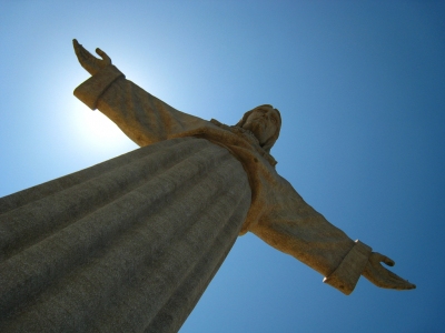 Lisboa - Cristo Rei (Harshil Shah)  [flickr.com]  CC BY-ND 
Informazioni sulla licenza disponibili sotto 'Prova delle fonti di immagine'