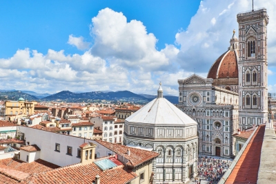 The beautiful Cattedrale di Santa Maria del Fiore (Naval S)  [flickr.com]  CC BY 
Informazioni sulla licenza disponibili sotto 'Prova delle fonti di immagine'