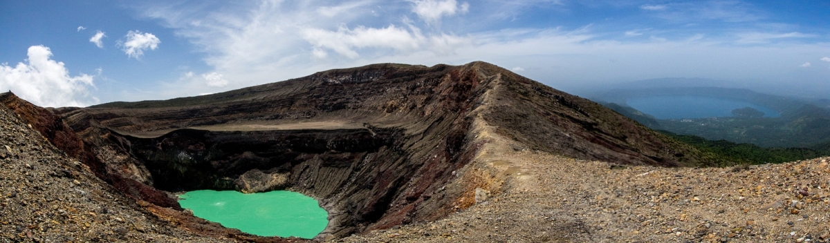 Volcan Ilamatepeq-57 (Raúl  Arias)  [flickr.com]  CC BY 
Informazioni sulla licenza disponibili sotto 'Prova delle fonti di immagine'